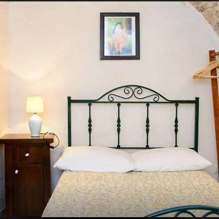 Apartment Piazzetta Barone Incalzi